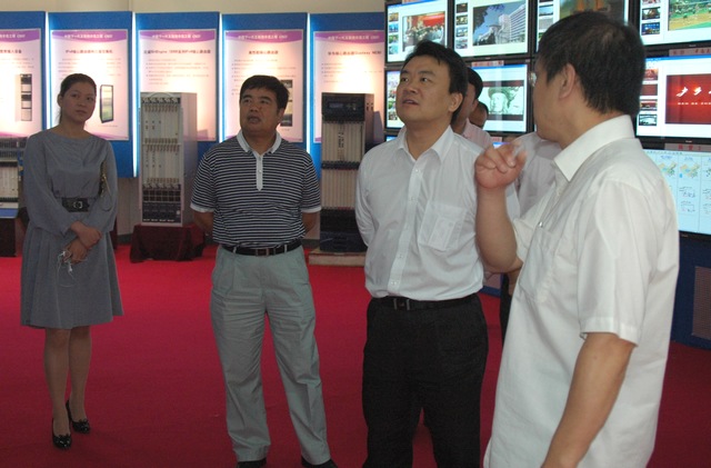 深圳龙岗区领导参观best365网页版登录官网